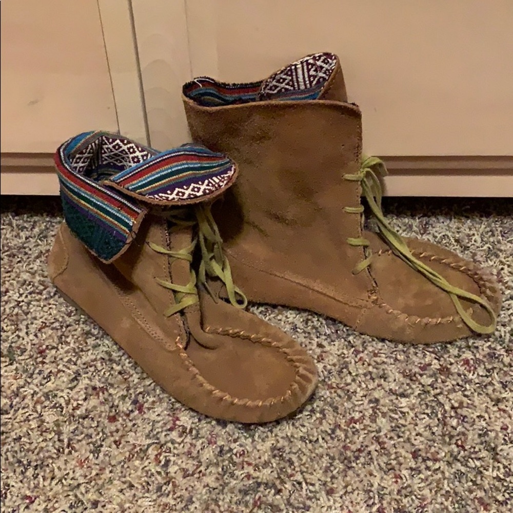 STEVE MADDEN BOOTS
